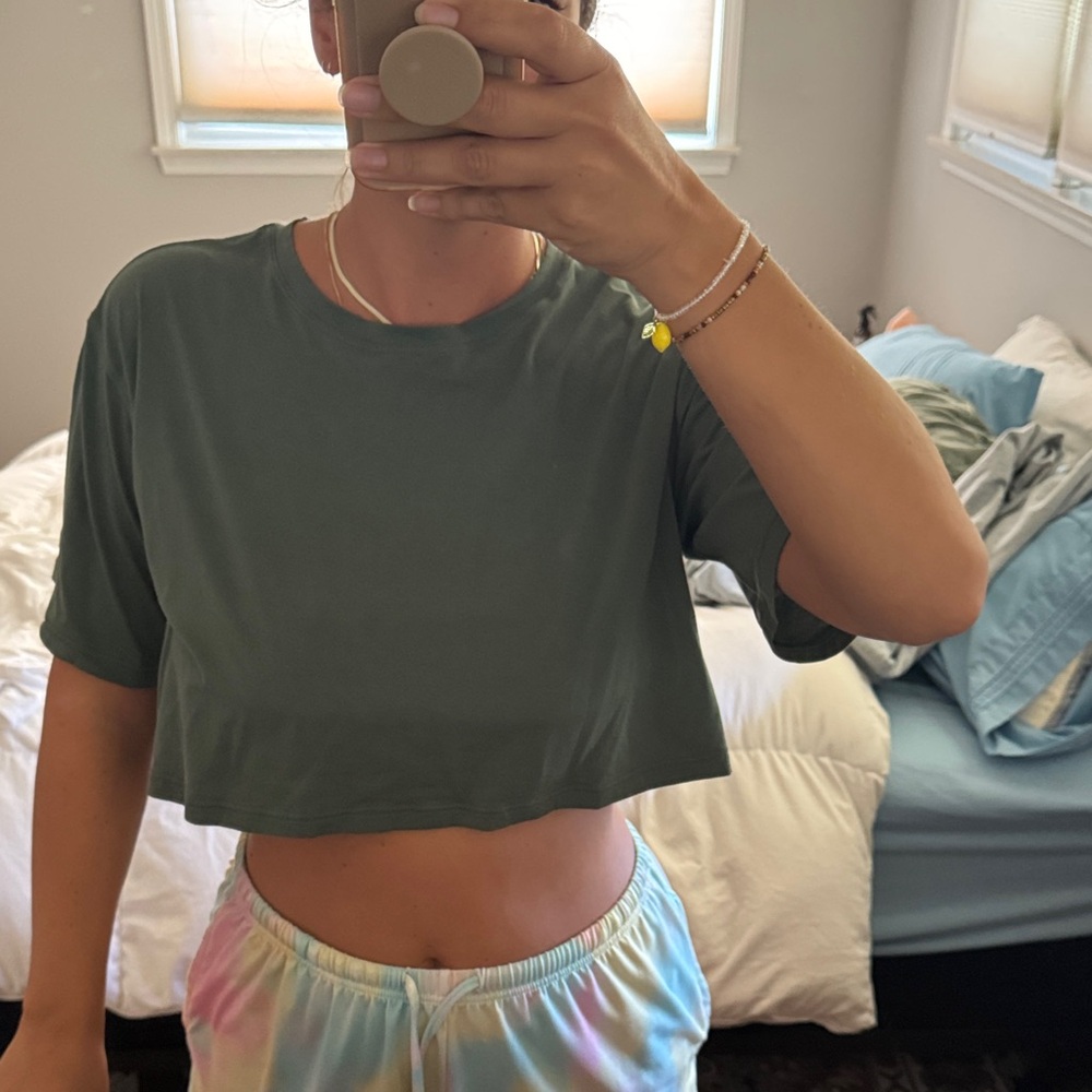 Green Cropped T-Shirt